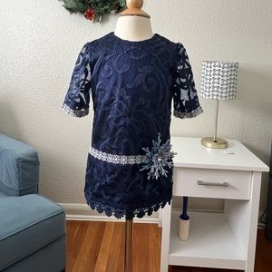 Beautiful handmade upcycled winter wonderland dress. Size 6-small 8